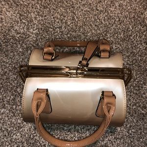 ✨SALE✨Cute hand bag